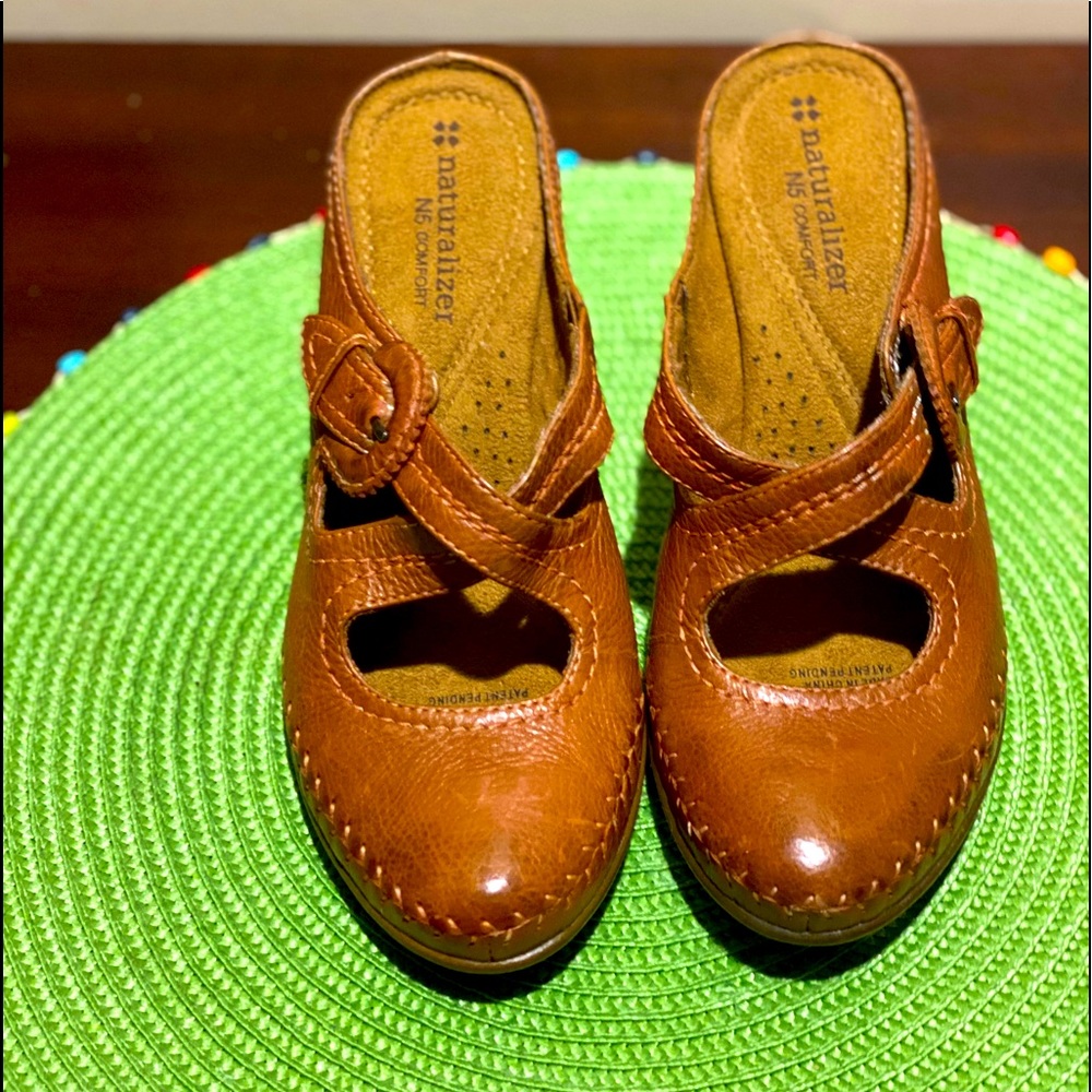Naturalizer Clogs😁Free with a full price purchase